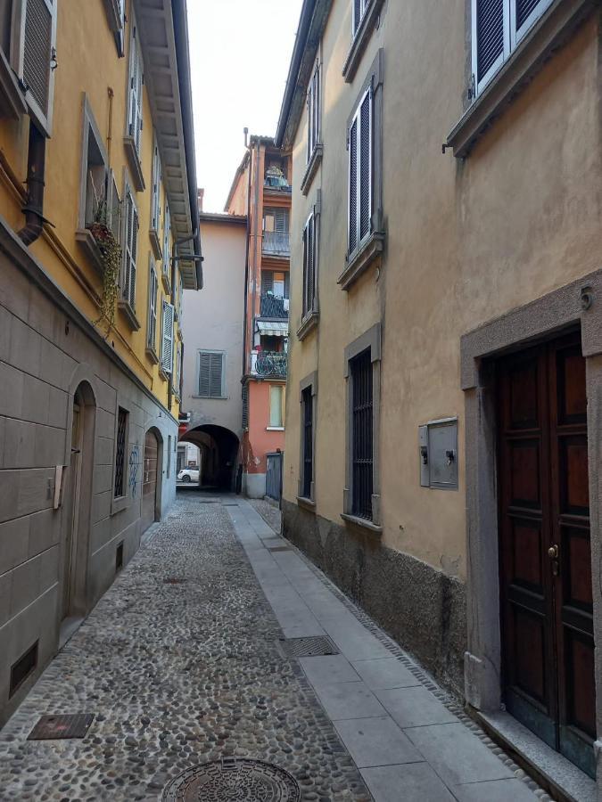 Suite Apartment San Lazzaro Bérgamo Exterior foto